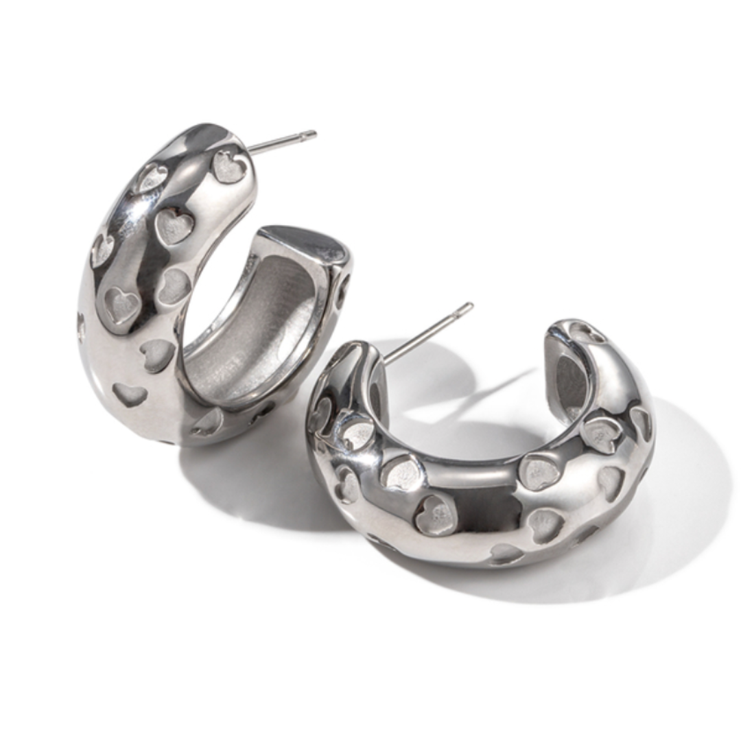 Amora Hoops